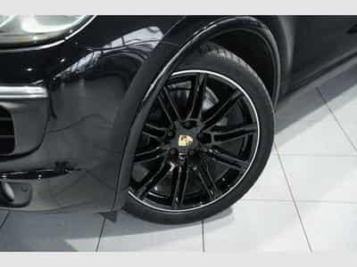 Porsche Cayenne Diesel Platinum Edition *21 *Luft *Pano (2017) - Photo 3