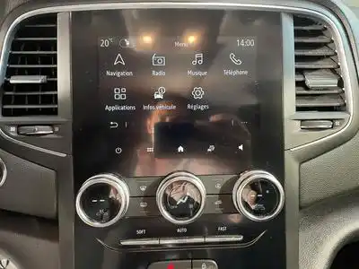 Renault Megane IV 1.3 TCE 140 INTENS CARPLAY (2023) - Foto 5