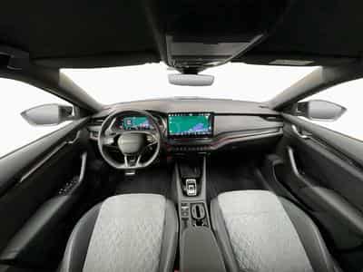 Skoda Octavia Sportline+DSG+LED+NAVI+AHK (2025) - Photo 2