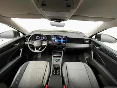 VW Tiguan Life+DSG+P.Design+P.Confort+LM17+Led+P.Select (2026) - Photo 2