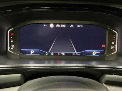 VW T-Roc R-Line+DSG+LM19+IQ-Light+Black-Style+Stand-H.+Keyless (2022) - Photo 11