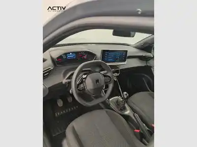 Peugeot 2008 100 S&S BVM6 Style (2025) - Photo 13