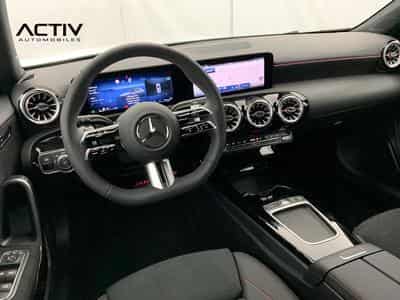 Mercedes CLASSE A 200 d 8G-DCT AMG Line (2025) - Photo 14