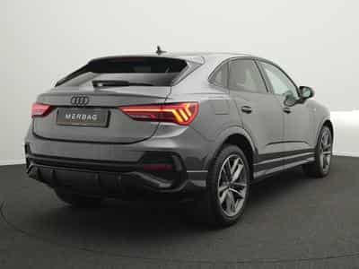 Audi Q3 Sportback 35 1.5 TFSI S line (2021) - Foto 3