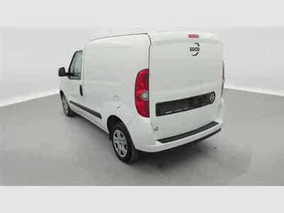 Fiat Doblo 1.6 MJET Cargo CLIM / CARPLAY (2023) - Foto 2