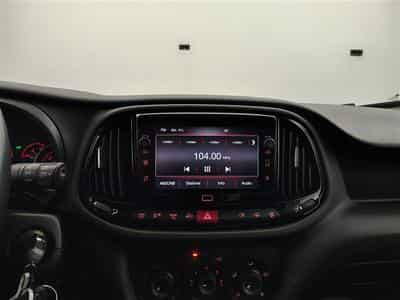 Fiat Doblo 1.6 MJET Cargo CLIM / CARPLAY (2023) - Foto 11