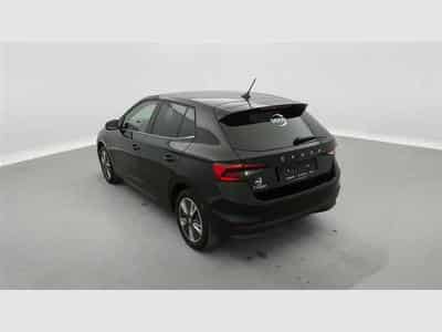 Skoda Fabia 1.0 TSI Selection *NAVI/CAMERA/PDC/CARPLAY/FULL LED/JA* (2024) - Foto 2