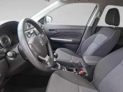 Suzuki Grand Vitara 1.4 Luxe+ MHEV 2WD (2024) - Photo 4