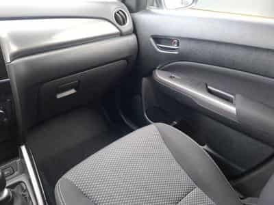 Suzuki Grand Vitara 1.4 Luxe+ MHEV 2WD (2024) - Photo 9