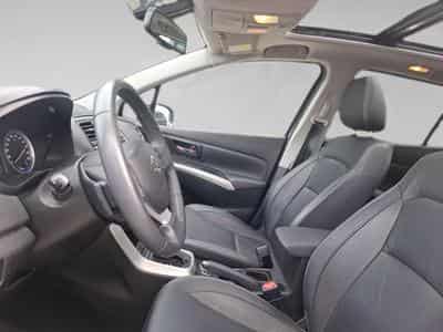 Suzuki S-Cross 1.4 Grand Luxe Xtra A/T 4x4 (2017) - Foto 4
