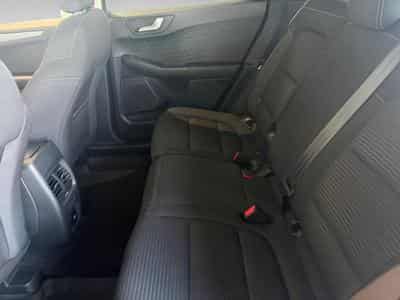 Ford Kuga 1.5i EcoB. 110kW S/S Titanium (2020) - Photo 11