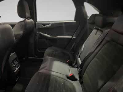 Ford Kuga 2.5i PHEV Aut. 165kW ST-Line (2023) - Photo 11