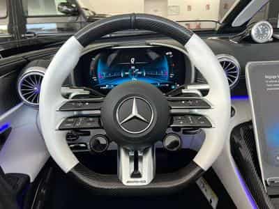 Mercedes SL Roadster AMG MERCEDES-AMG PureSpeed (2026) - Photo 11