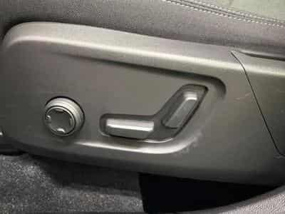 Volvo XC40 CORE HEV 163CV (2024) - Photo 15