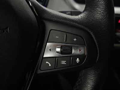 BMW 118 Business (2021) - Photo 12
