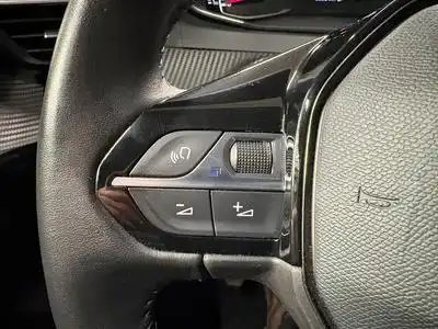 Peugeot 208 Active - PureTech 75 BVM5 (2021) - Photo 11
