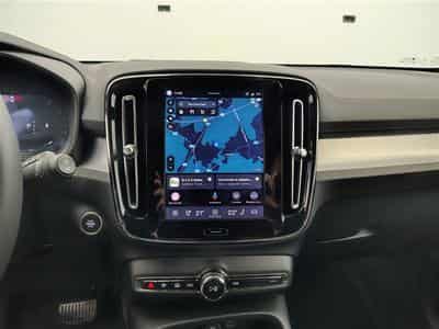Volvo XC40 2.0 B3 Geartronic NAVI / FULL LED / HARMANN KARDON / CAMERA (2026) - Photo 11