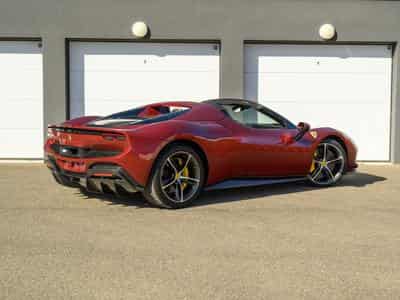 Ferrari 296 GTS RUBINO MICALIZZATO - CARBONE - LIFT - DAYTONA - JANTES F (2024) - Photo 5
