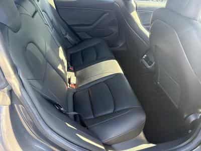 Tesla Model 3 239 KW - 325 CV STANDARD PLUS (2019) - Photo 9