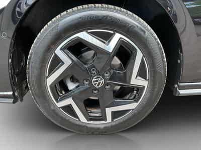 VW Polo R-Line+DSG+P.Assisted+P.Lumiere (2025) - Photo 8