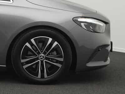 Mercedes B 180 Progressive LED+Kamera+MBUX (2024) - Foto 8