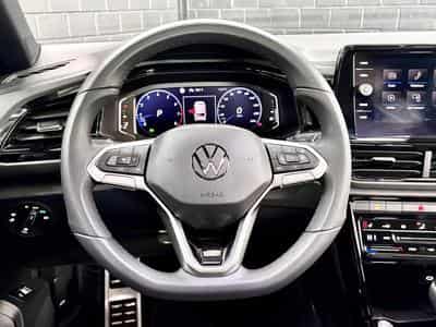 VW T-Roc R-Line Black Edition 1.5 TSI 150 CV DSG7 *PANO* BLACK* CAM * (2025) - Foto 10