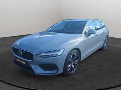 Volvo V60 B4 Core Mild Hybride / Esence (2025) - Photo 1