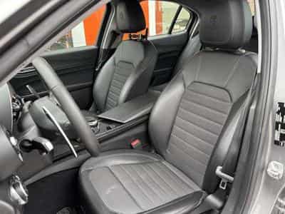 Alfa-Romeo Giulia 2.2 TURBO DIESEL - 150PS - AUTOMATIQUE - VENTE PRI (2018) - Foto 11