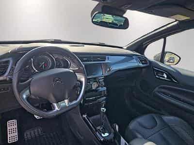 DS Automobiles DS3 PURETECH 110 SPORT CHIC EAT6 (2015) - Foto 9