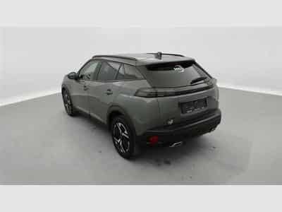Peugeot 2008 1.2 PureTech 130Cv EAT8 Allure NAVI / CARPLAY / S-CUIR (2024) - Foto 2