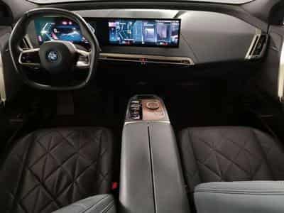 BMW iX xDrive40 (2022) - Photo 5