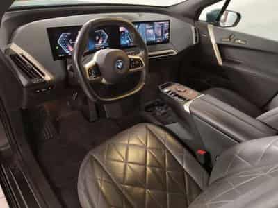 BMW iX xDrive40 (2022) - Photo 12