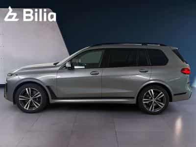 BMW X7 xDrive40d DAB LED (2023) - Photo 12