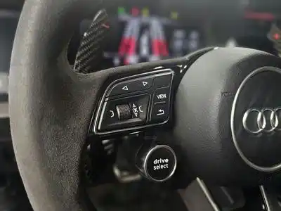 Audi RS3 Limousine 400 CV QUATTRO (2025) - Photo 9