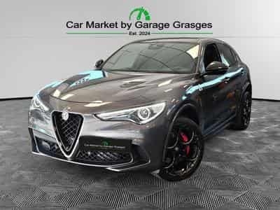 Alfa-Romeo Stelvio V6 2.9 Bi-Turbo AT8-Q4 (2023) - Photo 1