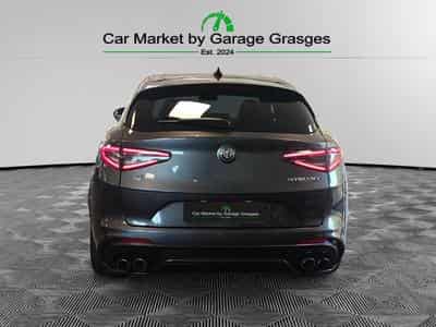 Alfa-Romeo Stelvio V6 2.9 Bi-Turbo AT8-Q4 (2023) - Photo 4