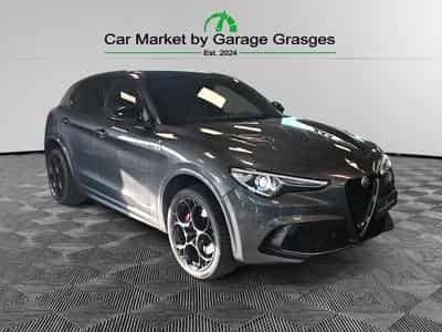 Alfa-Romeo Stelvio V6 2.9 Bi-Turbo AT8-Q4 (2023) - Photo 7