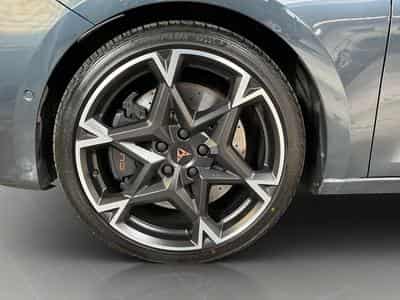 Cupra Leon ST+VZ+Evo+DSG+4Drive+Sennheiser+AHK+Pure-Performance (2025) - Foto 8