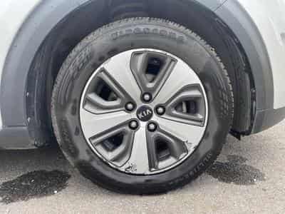 Kia NIRO 1.6 GDI 105 ISG + PLUG-IN 60.5 PREMIUM DCT6 (2018) - Photo 15
