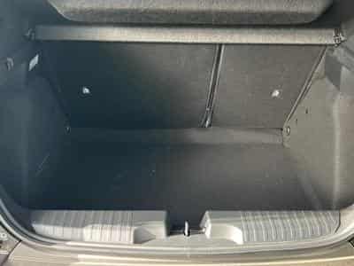 Fiat GRANDE PANDA 1.2 HYBRID 100 LA PRIMA EDCT6 (2025) - Photo 15