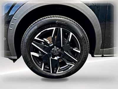 Peugeot 5008 HYBRID 145 GT E-DCS6 (2025) - Photo 9