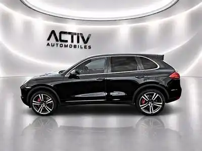 Porsche CAYENNE (958) TURBO (2012) - Photo 4