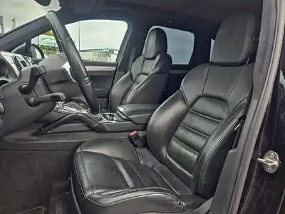 Porsche CAYENNE (958) TURBO (2012) - Photo 15