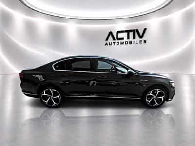 VW PASSAT 1.4 TSI 218 HYBRIDE RECHARGEABLE GTE DSG6 (2020) - Foto 8
