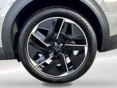 Peugeot 408 1.2 PURETECH 130 GT EAT8 (2023) - Photo 9