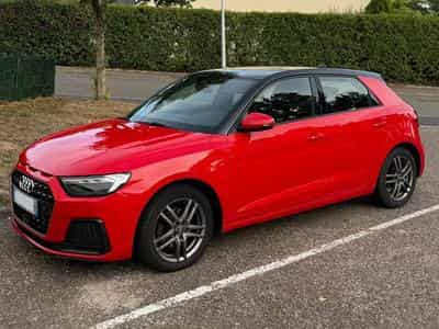 Audi A1 Sportback rouge - intérieur S line (2019) - Photo 1