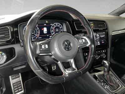 VW Golf VII 2.0 TSi GTi DSG (2019) - Photo 8