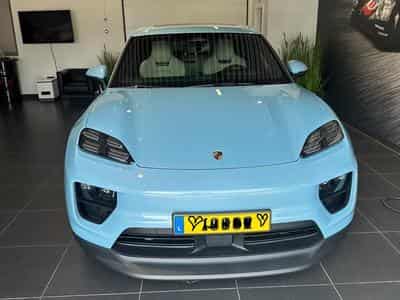 Porsche Macan 4S (2025) - Photo 2