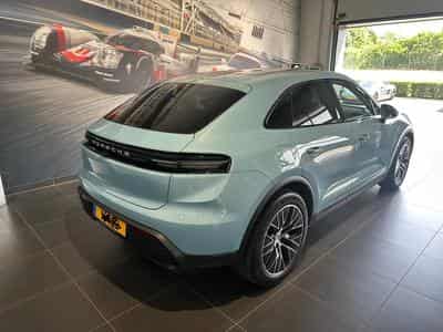 Porsche Macan 4S (2025) - Photo 3