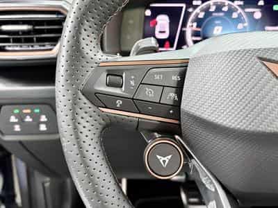 Cupra Leon VZ 2.0 TSI 300CV *PANO *VSS* BEATS * CAM * MATRIX * (2024) - Foto 12